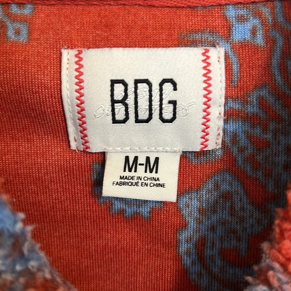 Women’s Urban Outfitters Zip Up Fleece Hooded Sweatshirt. - Picture 3 of 10